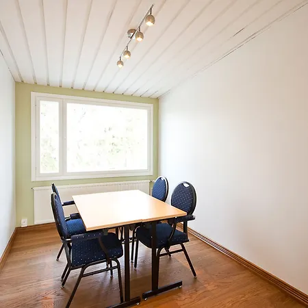 Hotelli Uiskola 4*